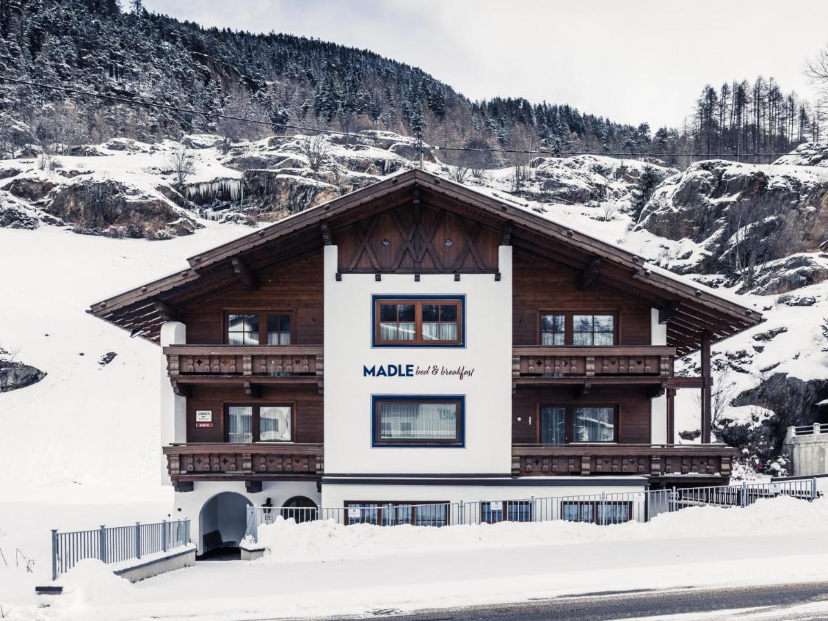 Madle - B&B Зёльден Экстерьер фото